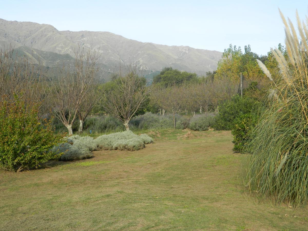 Finca La Julia Luyaba エクステリア 写真