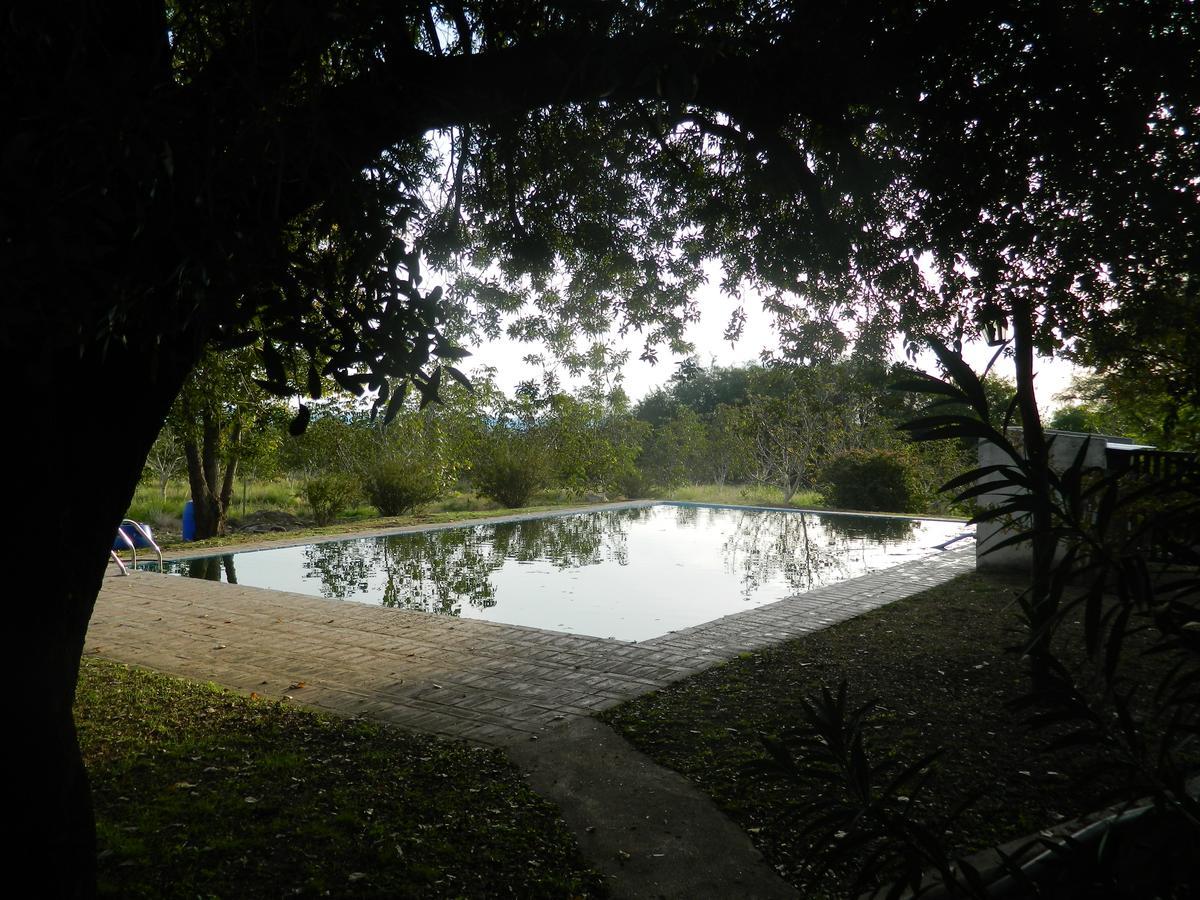 Finca La Julia Luyaba エクステリア 写真